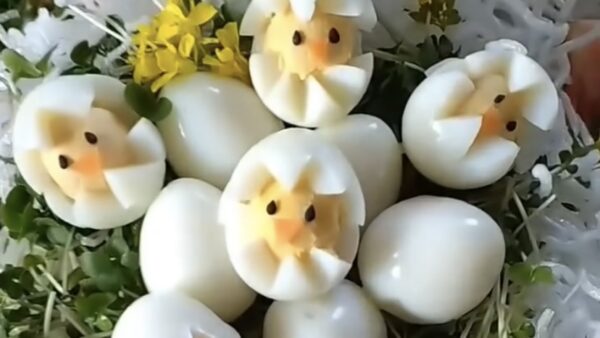 うずらの卵のぴよぴよサラダ